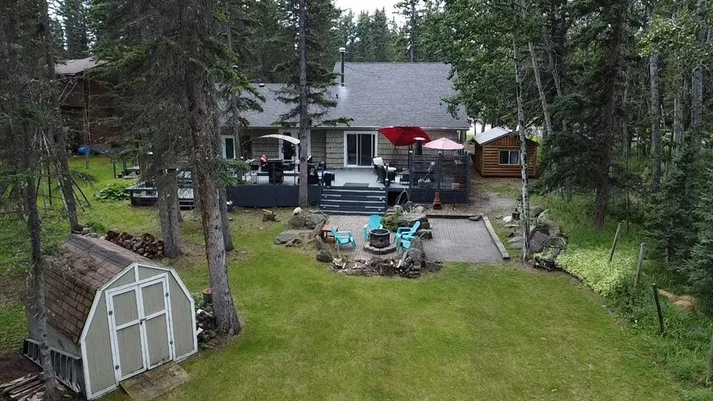 13 Redwood Meadows Close W