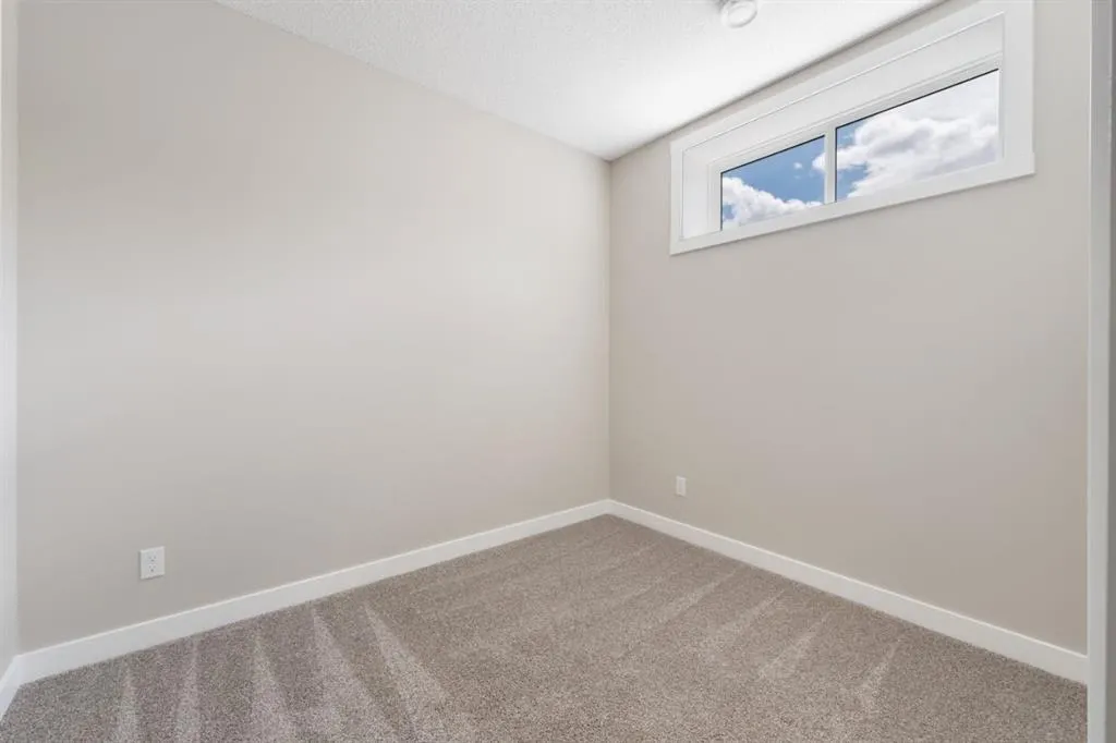340 Cobblestone Gate SW