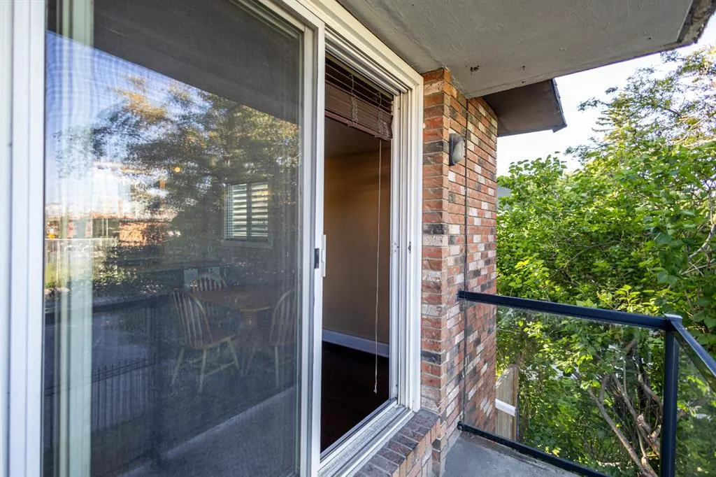 2209 14 Street SW, #201