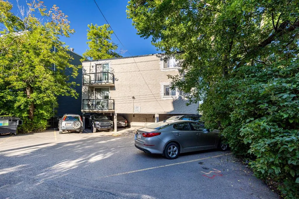 2209 14 Street SW, #201