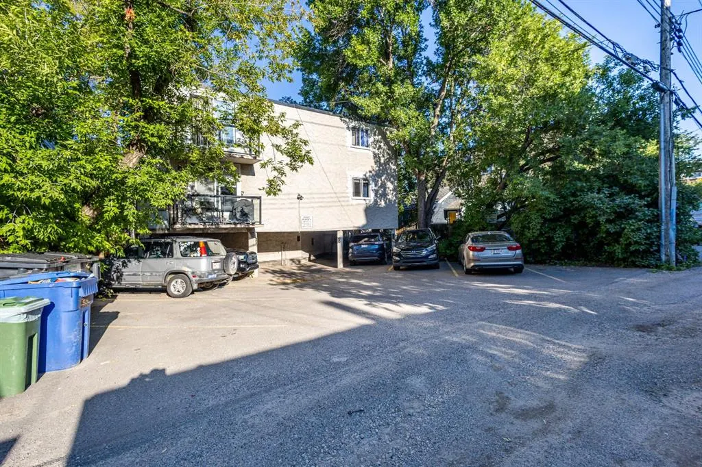 2209 14 Street SW, #201