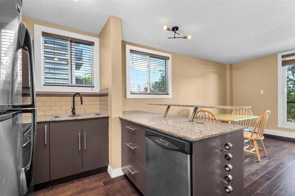 2209 14 Street SW, #201