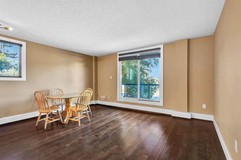 2209 14 Street SW, #201