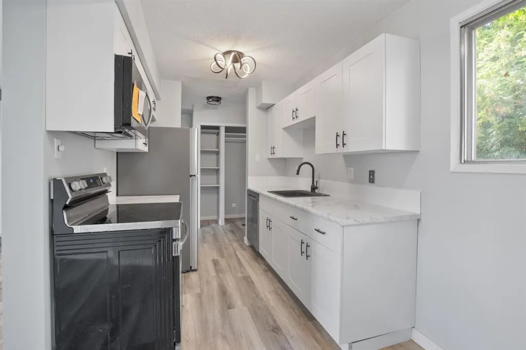 35 Nash Street, #C2