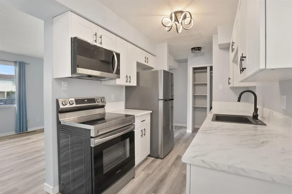 35 Nash Street, #C2