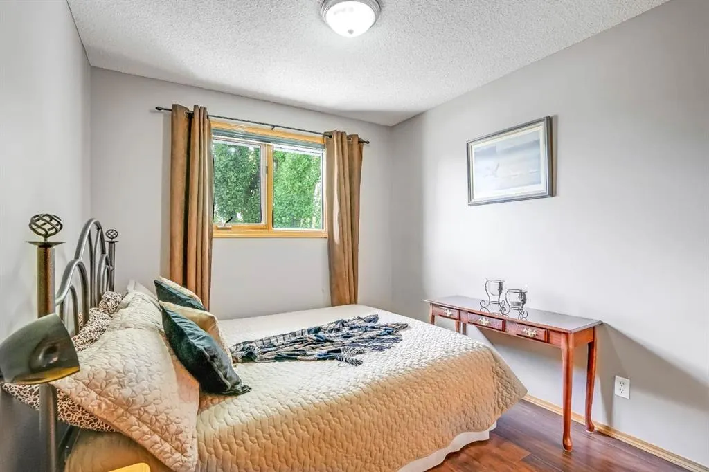19 Everglade Drive SE