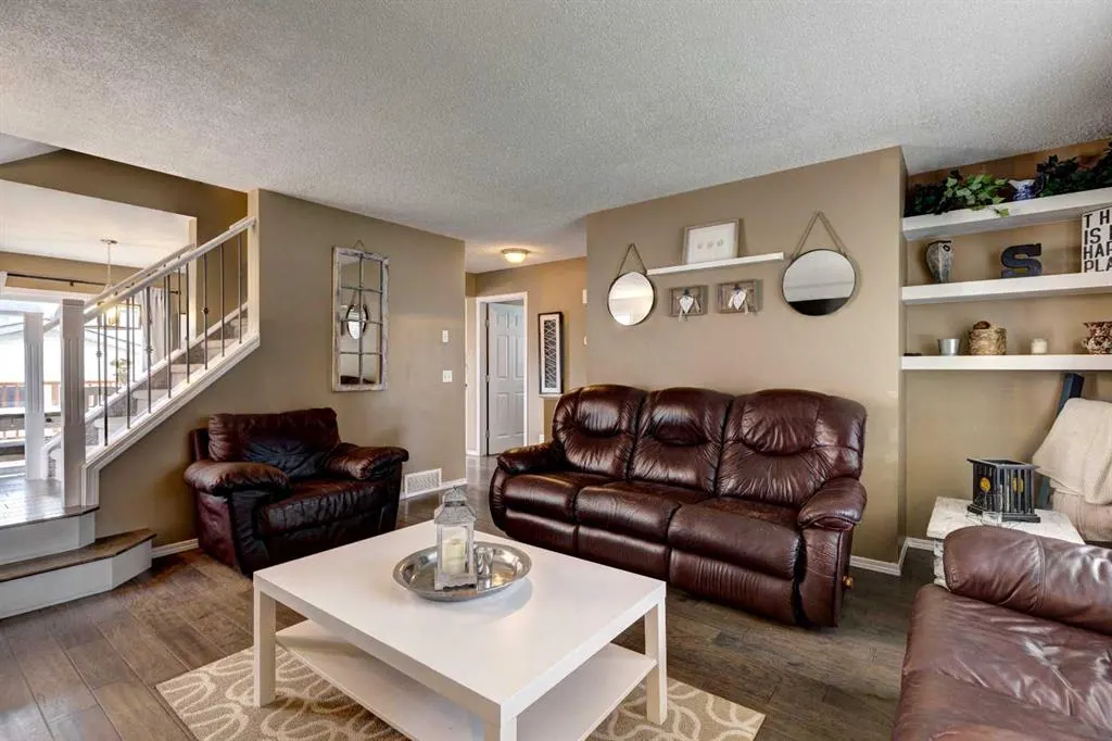 206 Copperfield Mews SE
