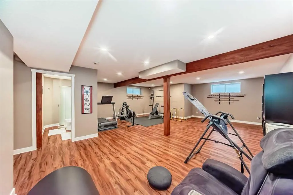 2695 Ravenslea Gardens SE