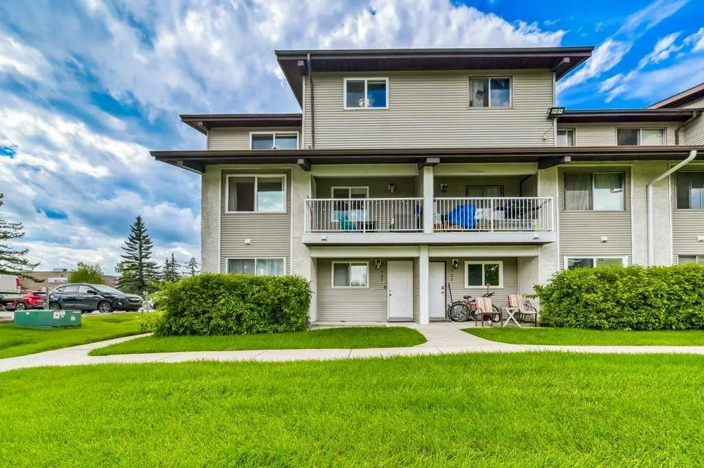 200 Brookpark Drive SW, #525