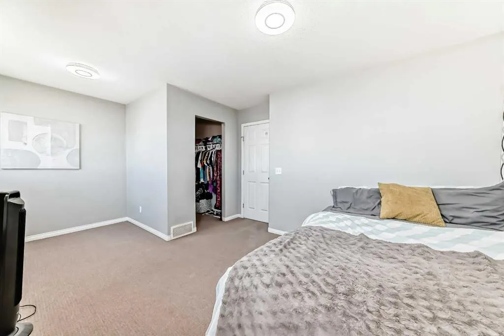 111 Tarawood Lane NE, #4704