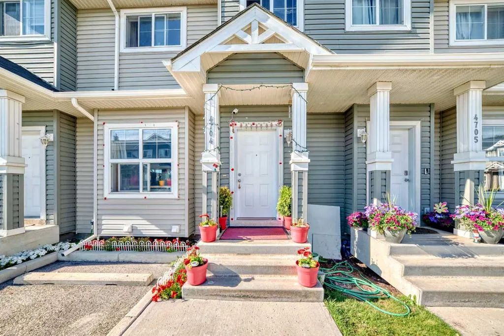 111 Tarawood Lane NE, #4704
