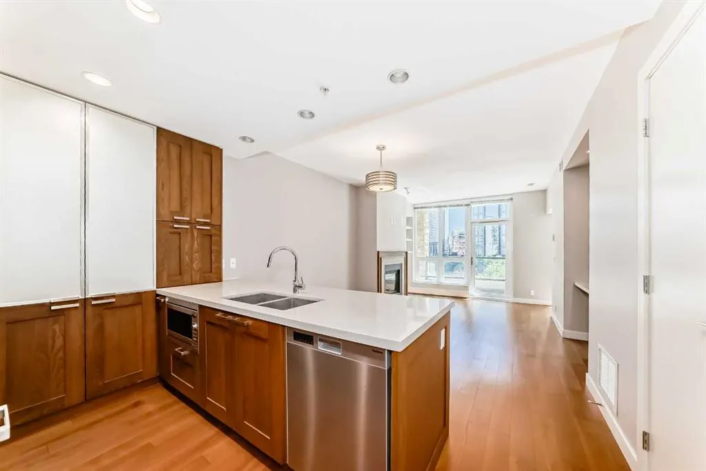 222 Riverfront Avenue SW, #521
