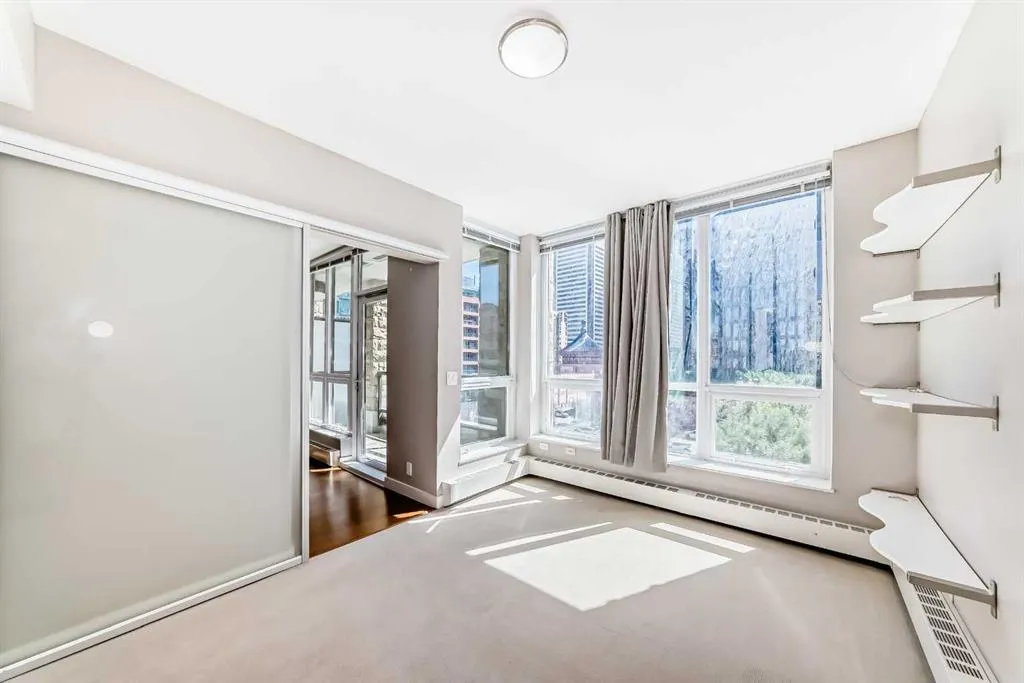 222 Riverfront Avenue SW, #521