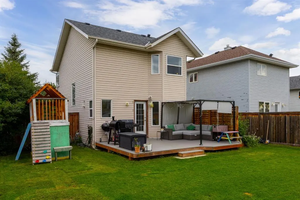 142 Harvest Rose Circle NE
