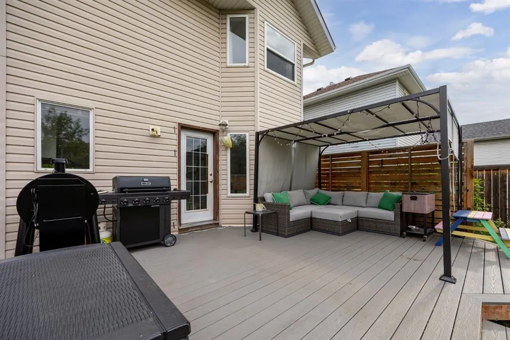 142 Harvest Rose Circle NE
