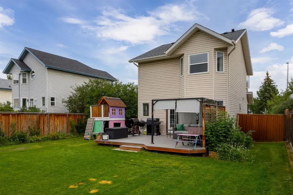 142 Harvest Rose Circle NE