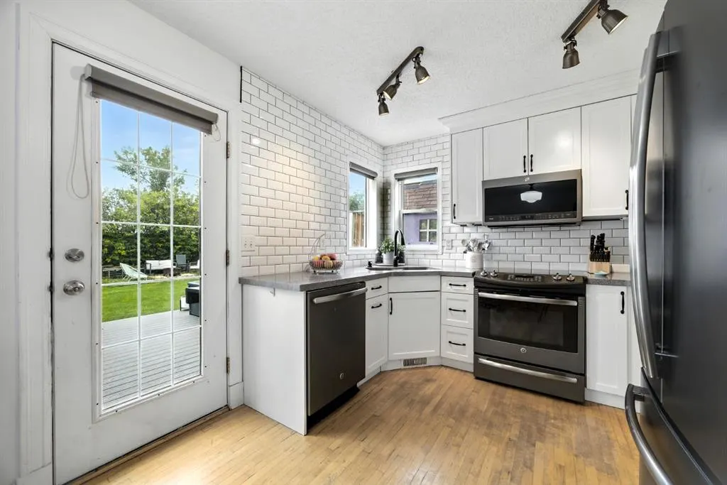 142 Harvest Rose Circle NE