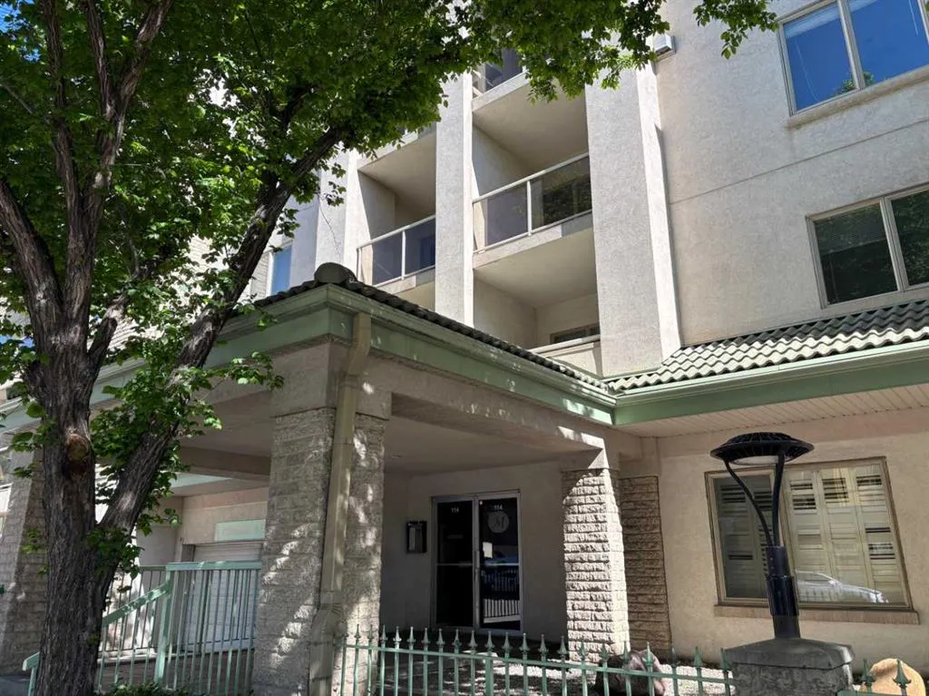 114 15 Avenue SW, #205