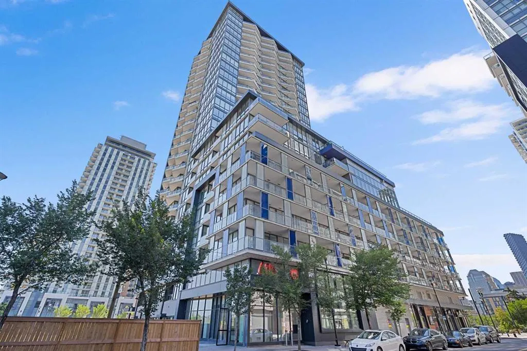 615 6 Avenue SE, #801