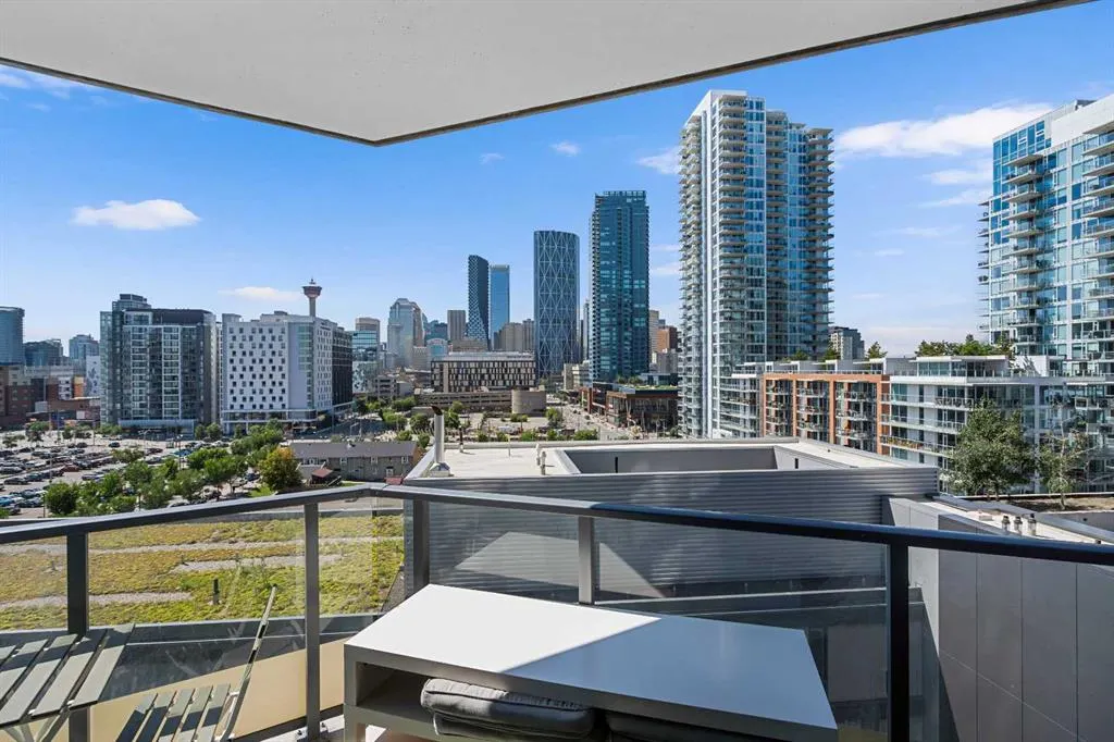 615 6 Avenue SE, #801