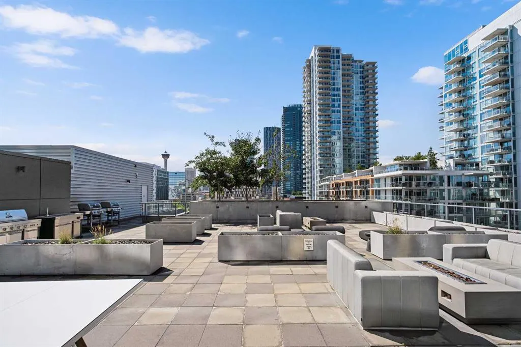615 6 Avenue SE, #801