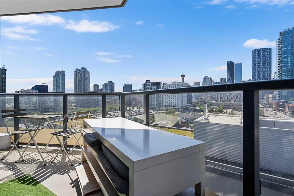 615 6 Avenue SE, #801