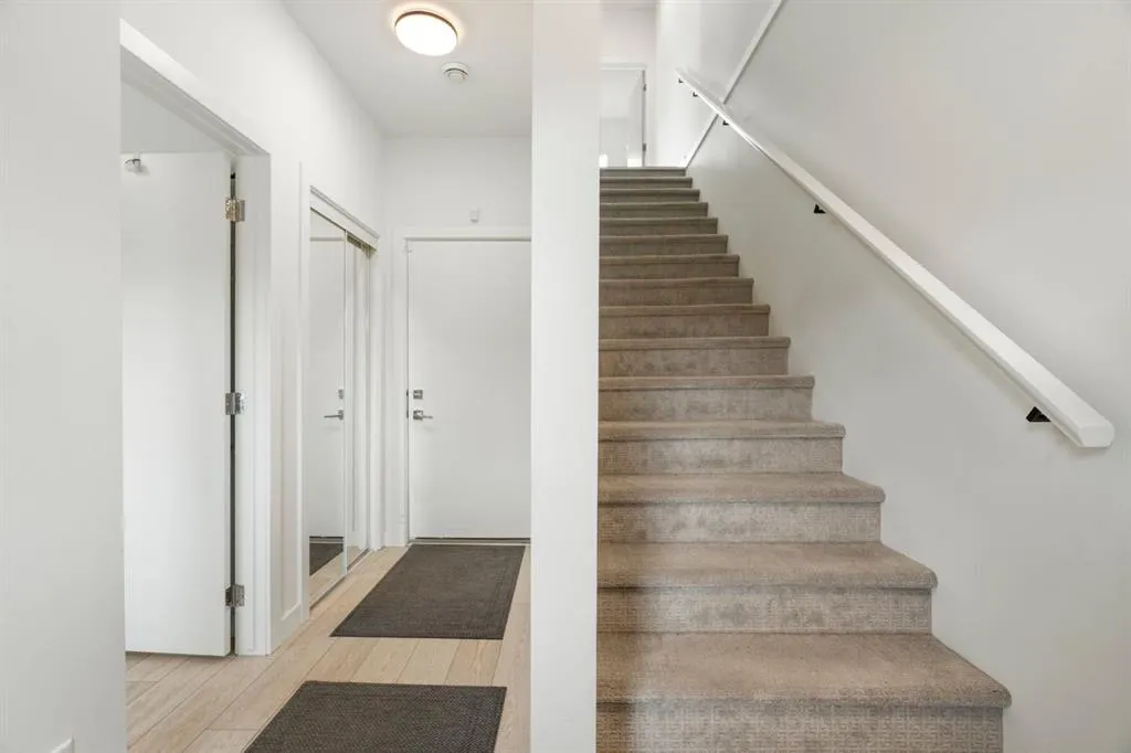 335 Creekside Boulevard SW, #501