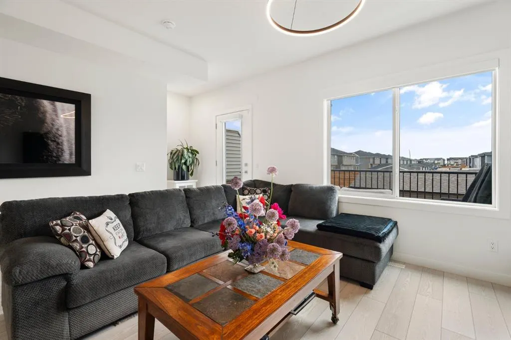 335 Creekside Boulevard SW, #501