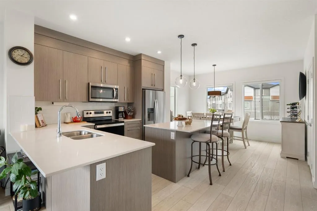335 Creekside Boulevard SW, #501