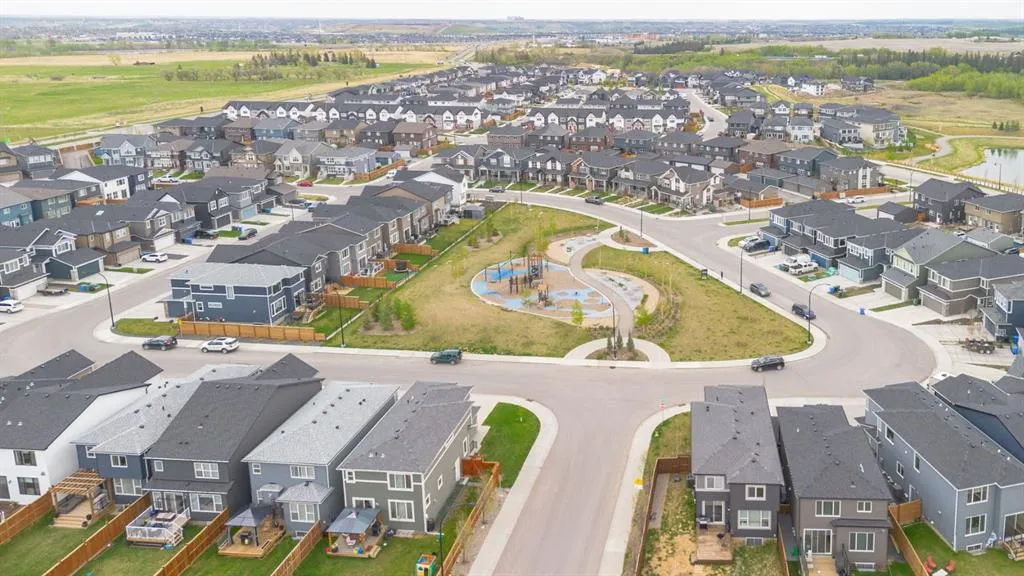 335 Creekside Boulevard SW, #501