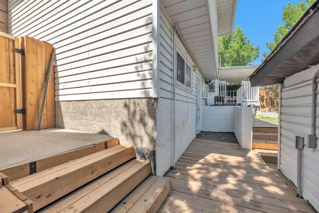 39 Templeridge Bay NE
