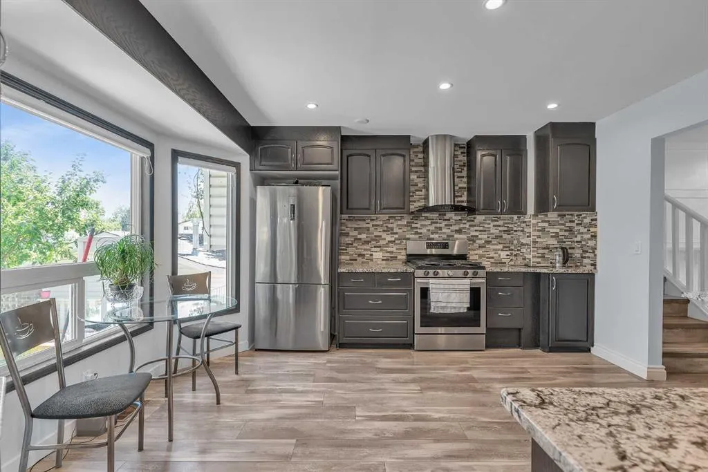39 Templeridge Bay NE