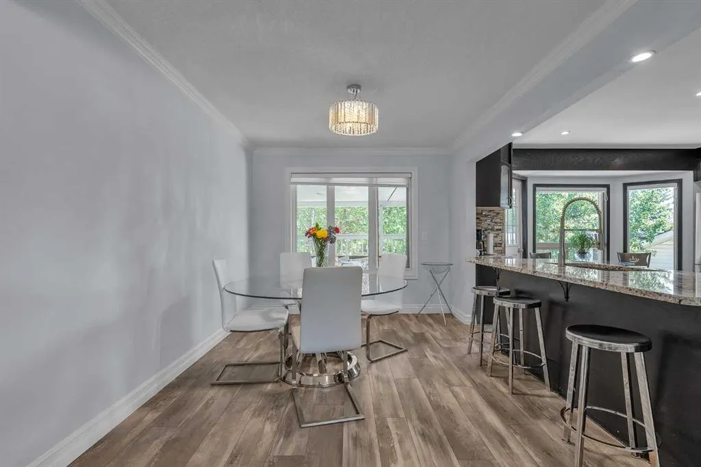 39 Templeridge Bay NE