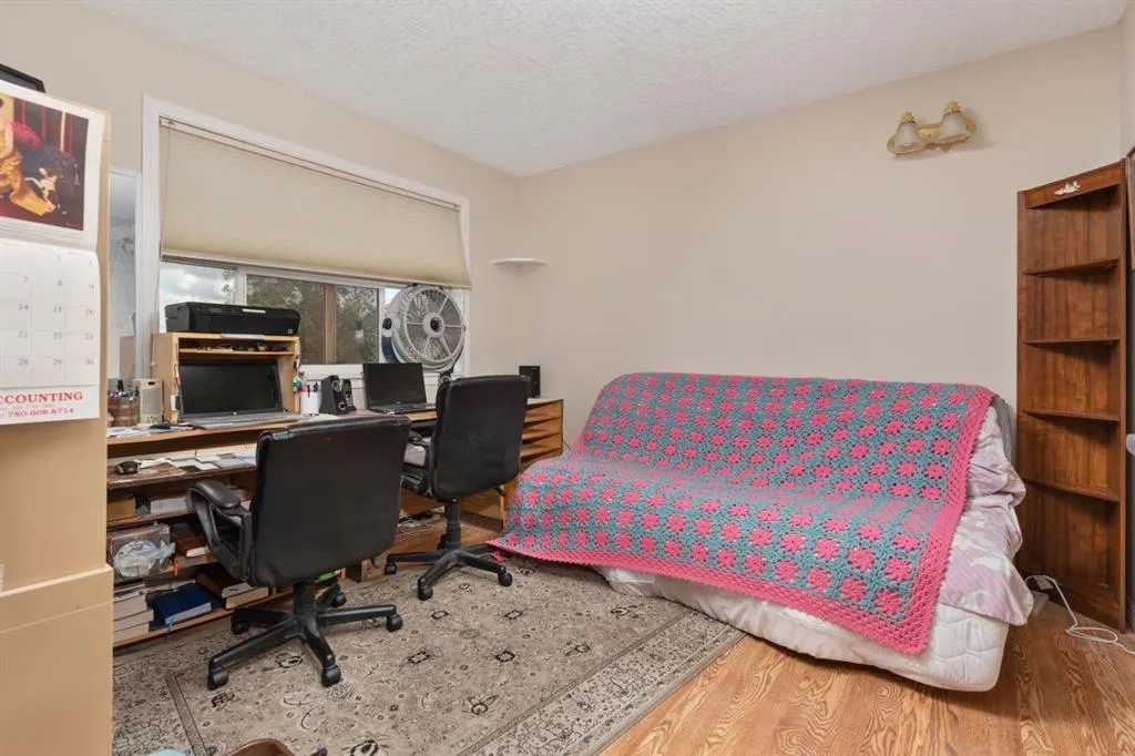 4623 65 Street, #207