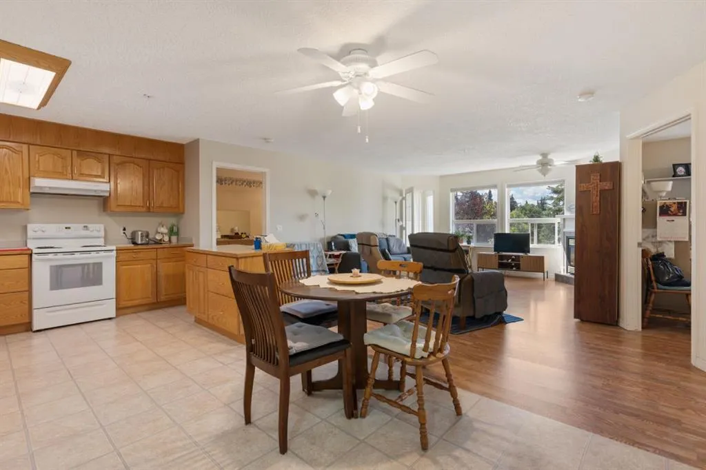 4623 65 Street, #207