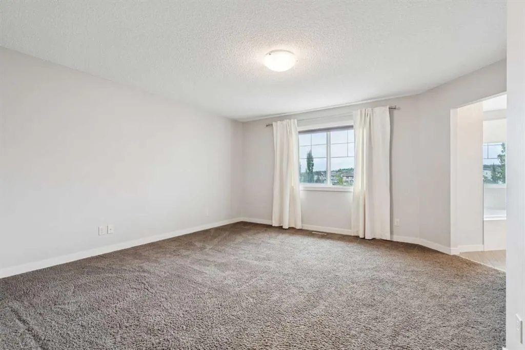 15 Sherwood Gate NW