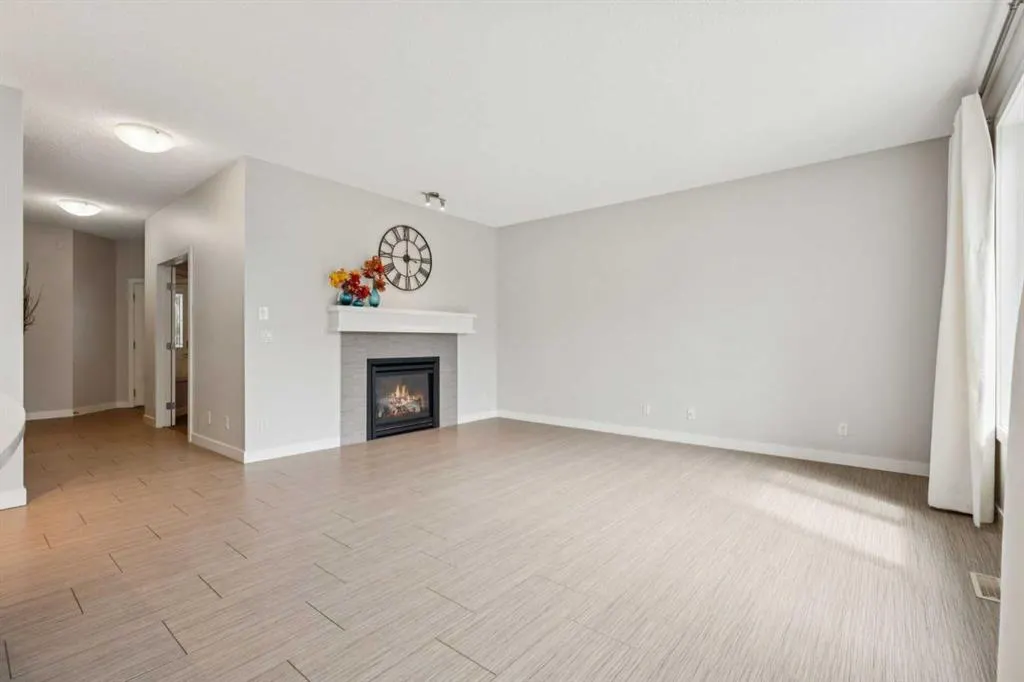 15 Sherwood Gate NW
