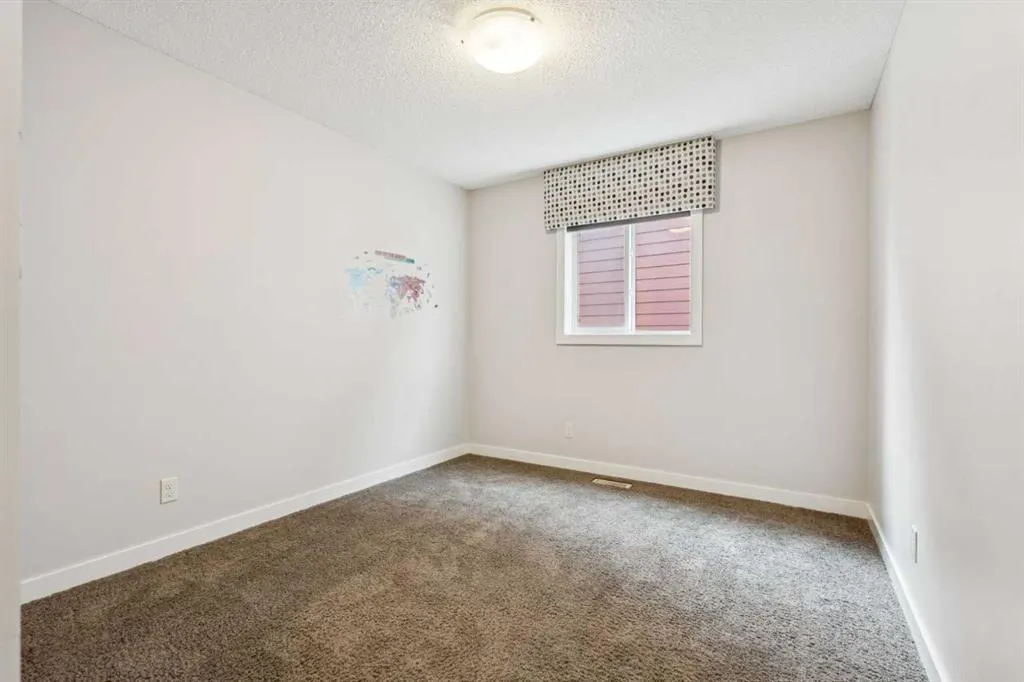 15 Sherwood Gate NW