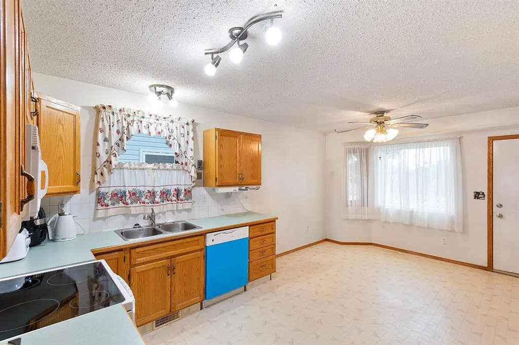 5241 Aspen Drive