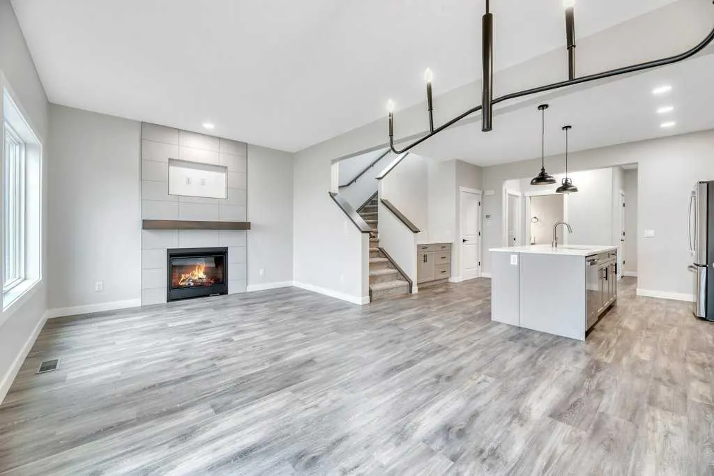 230 Wildrose Drive