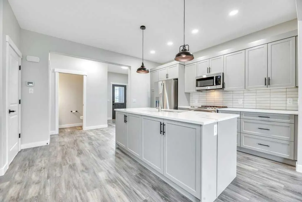 230 Wildrose Drive