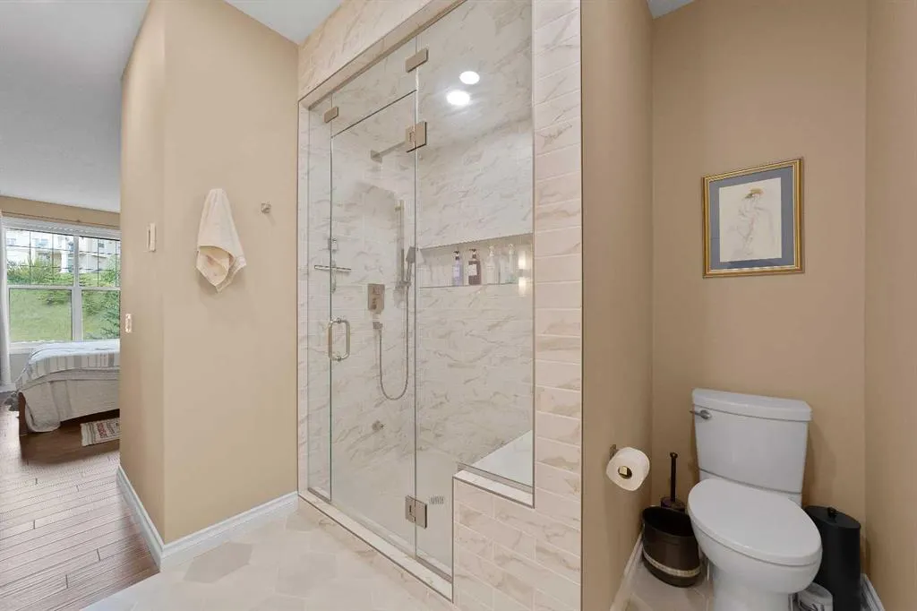 1000 Glenhaven Way, #126
