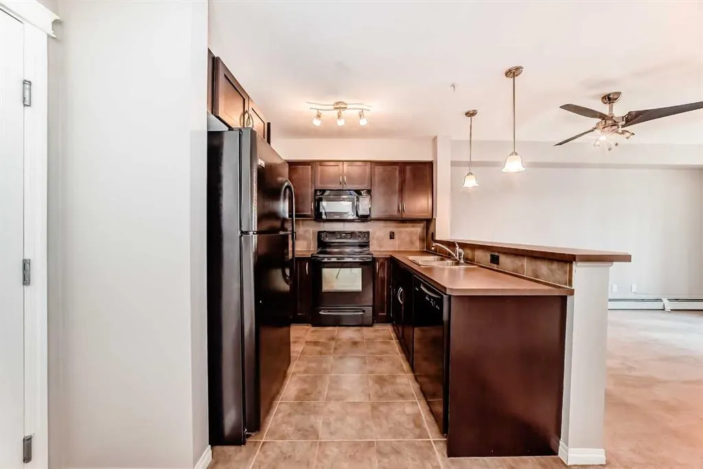 115 Prestwick Villas SE, #2124