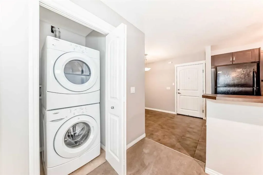 115 Prestwick Villas SE, #2124