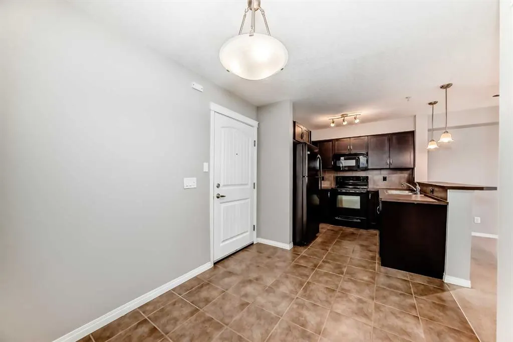 115 Prestwick Villas SE, #2124