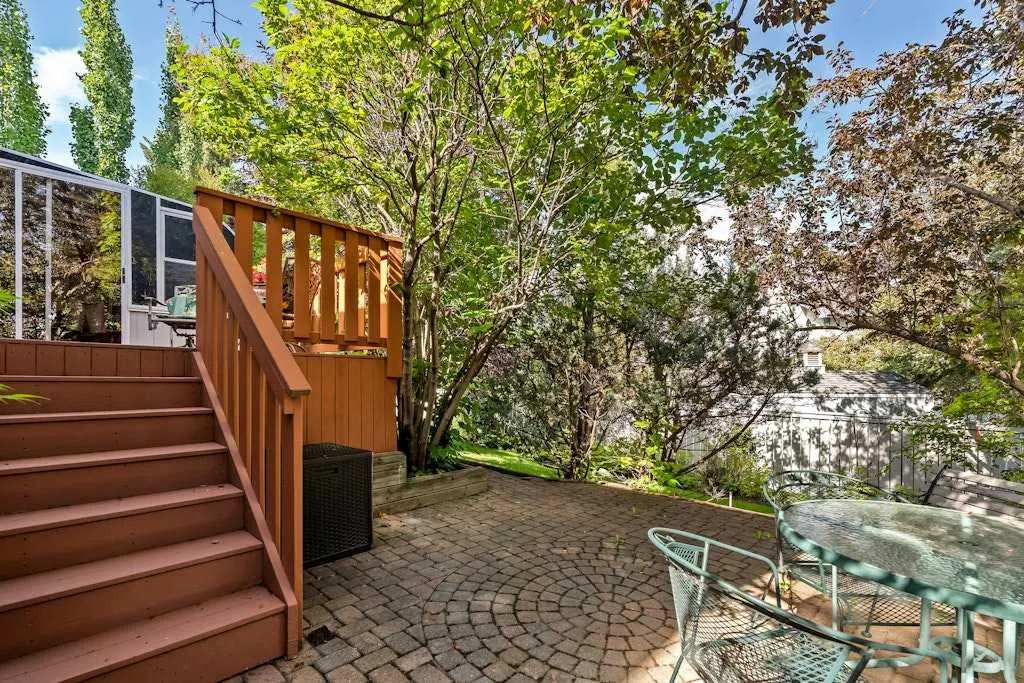 76 Stradbrooke Rise SW
