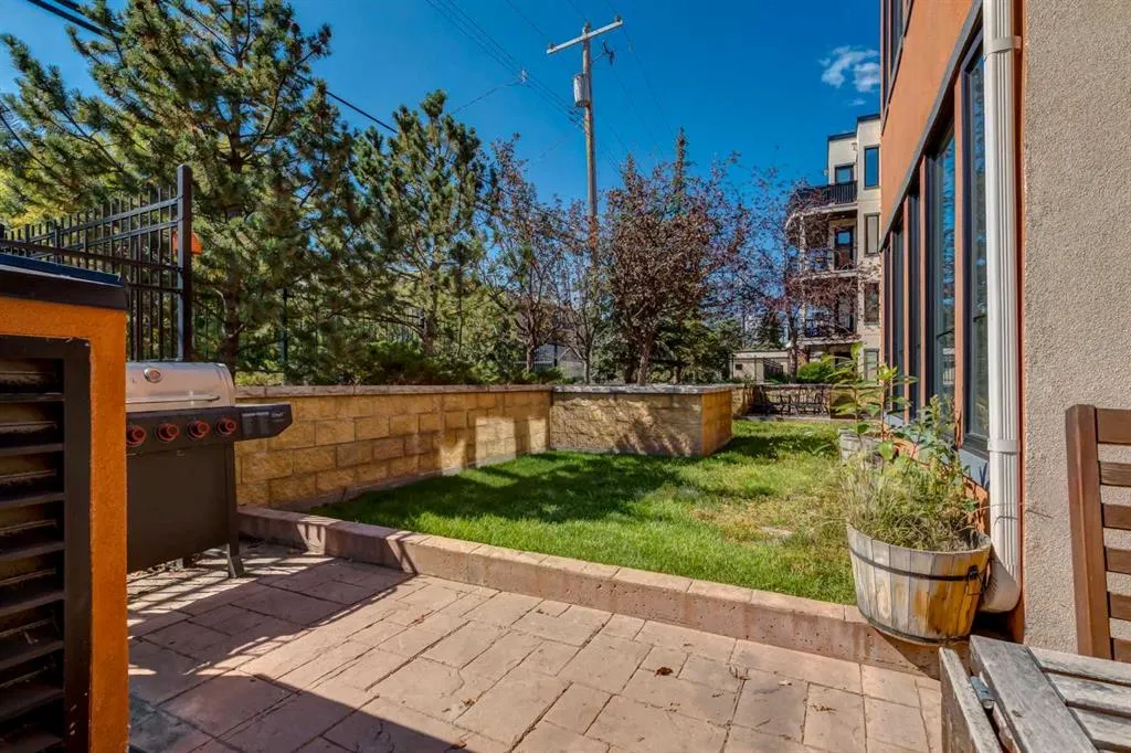 1321 Kensington Close NW, #109