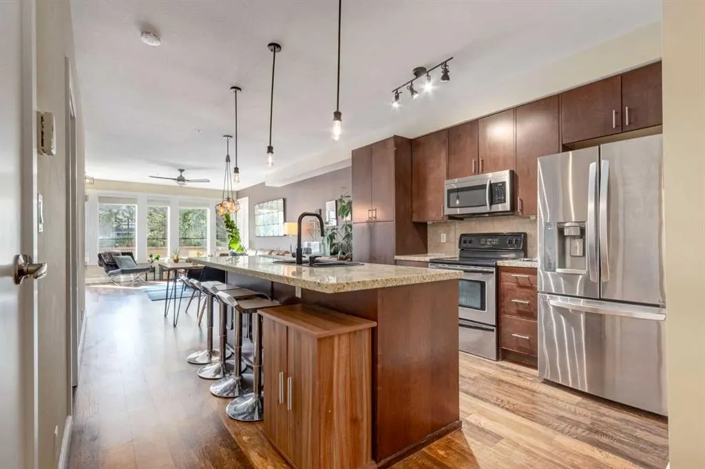 1321 Kensington Close NW, #109