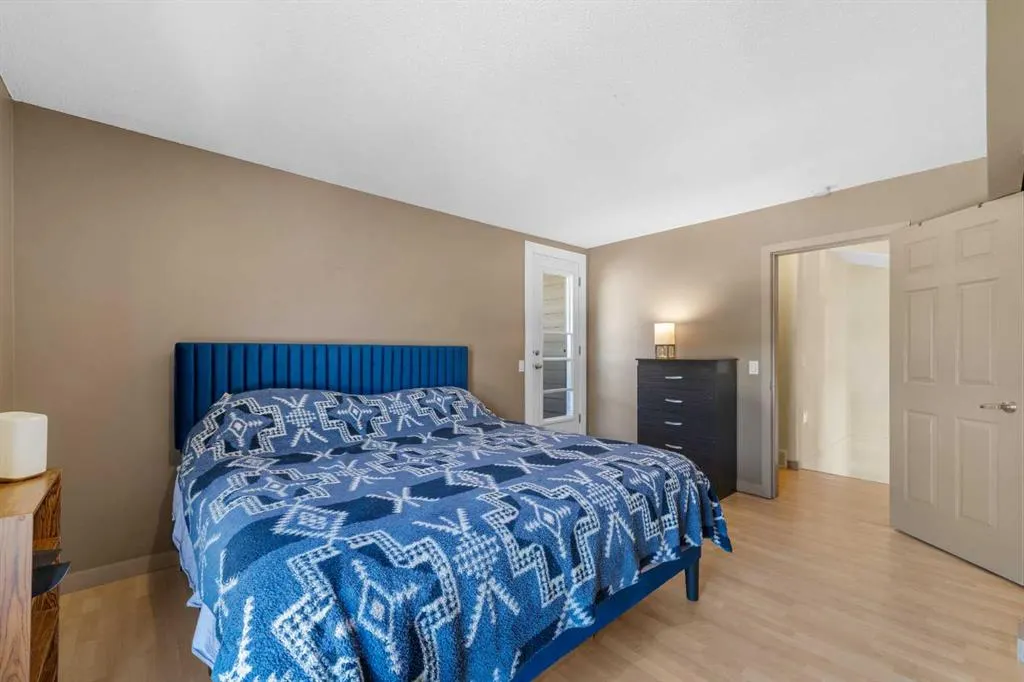 13104 Elbow Drive SW, #101