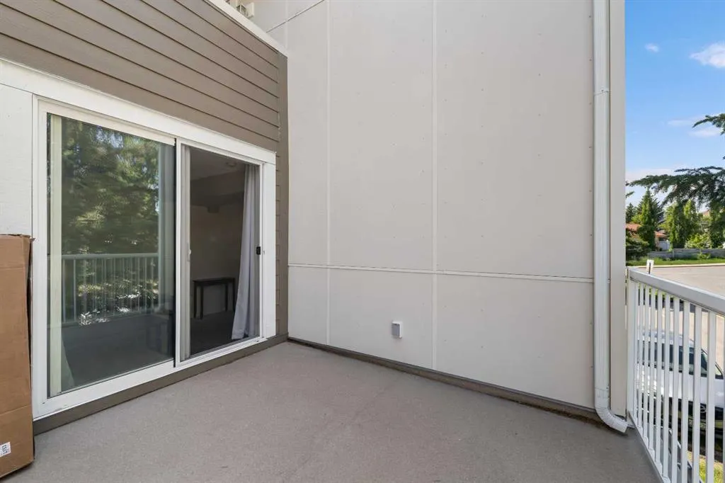 13104 Elbow Drive SW, #101